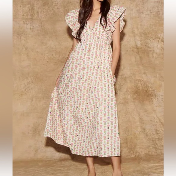 SAYLOR Dresses & Skirts - Saylor Floral Ruffle Sleeve Midi Dress